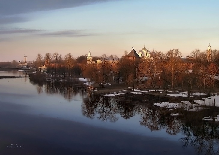 Кремлевский весенний восход.