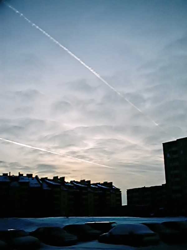 ...параллельные пересекаются?
