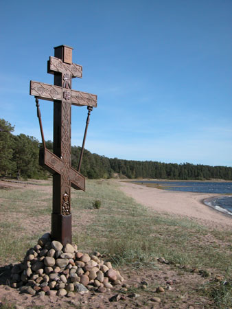 крест