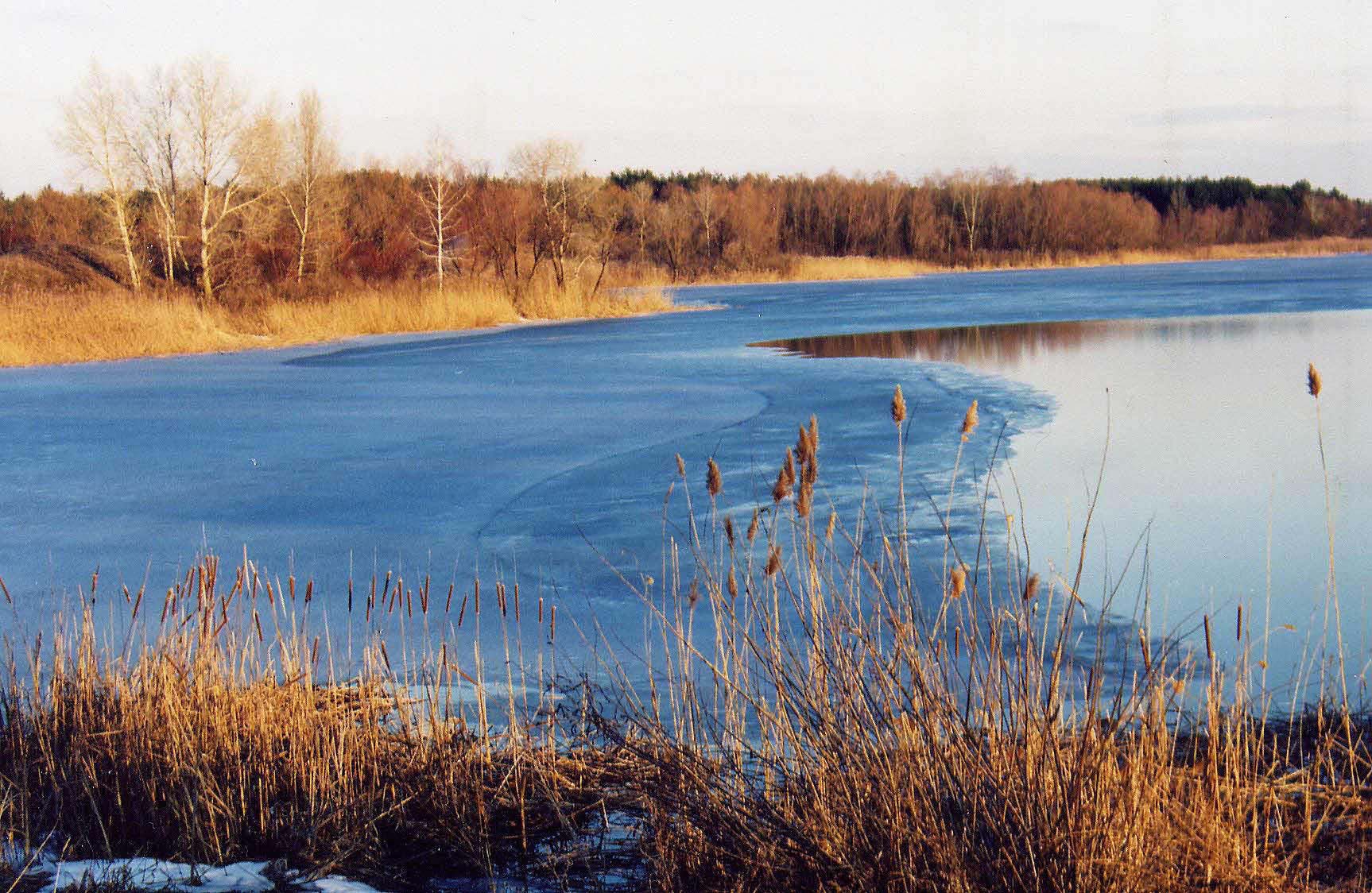 была весна