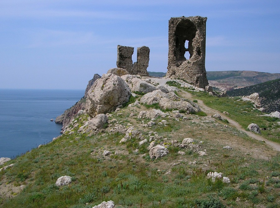 Генуезcкая крепость в Балаклаве
