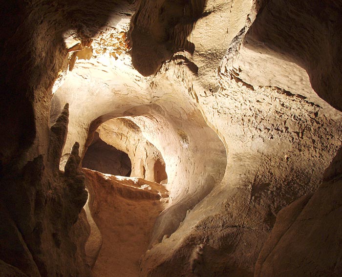 &quot;Bacho Kiro&quot; cave Dryanovo, Bulgaria