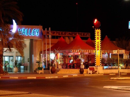 Eilat. Кушаем по - американски