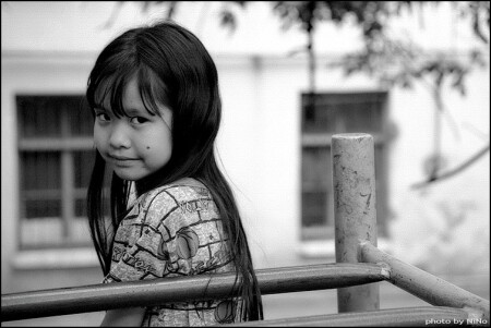 черненькая...