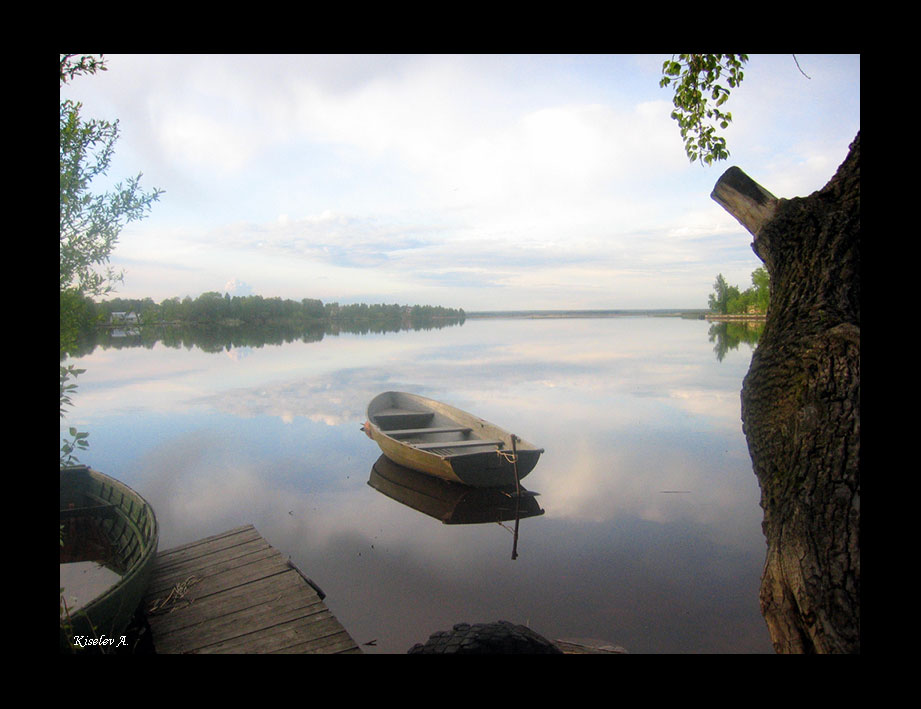 Boat то есть лодка