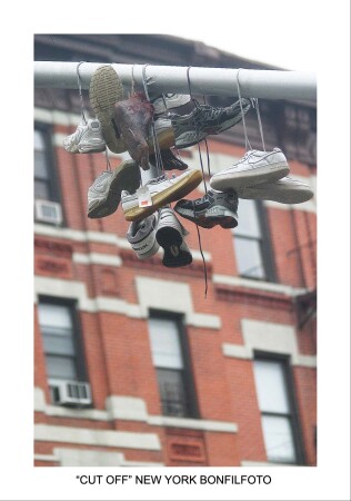 "ОНИ УСТАЛИ..." NEW YORK