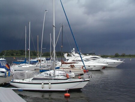 Перед бурей