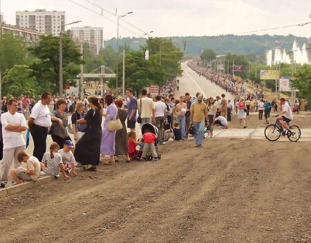 Очередь за лучшей жизнью