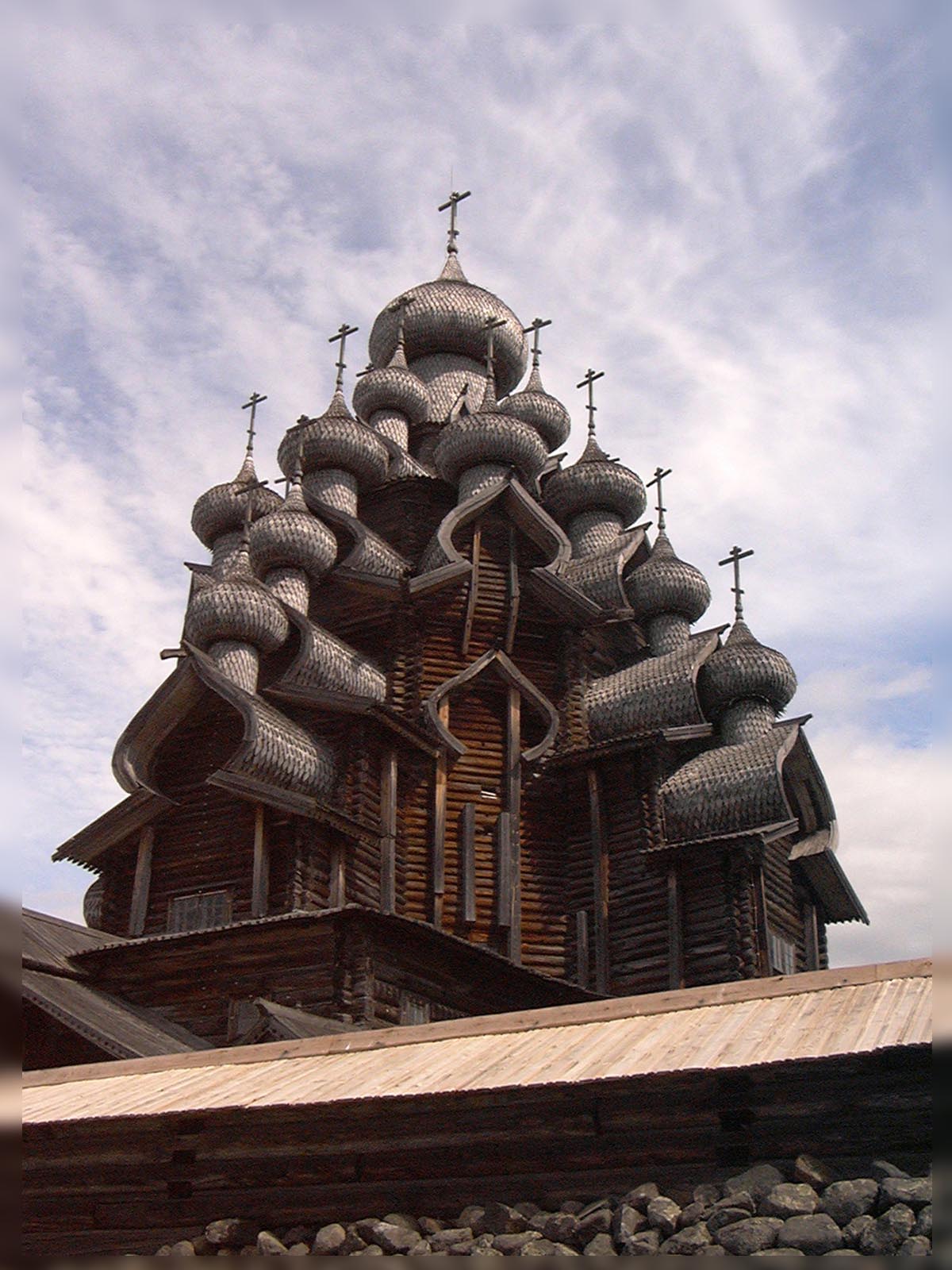 Летний храм...