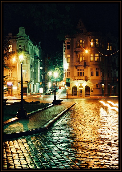 Есть город золотой