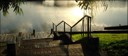 Спуск в Зазеркалье