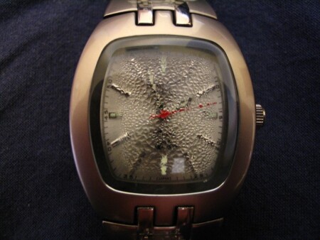 Вспотевшие часы