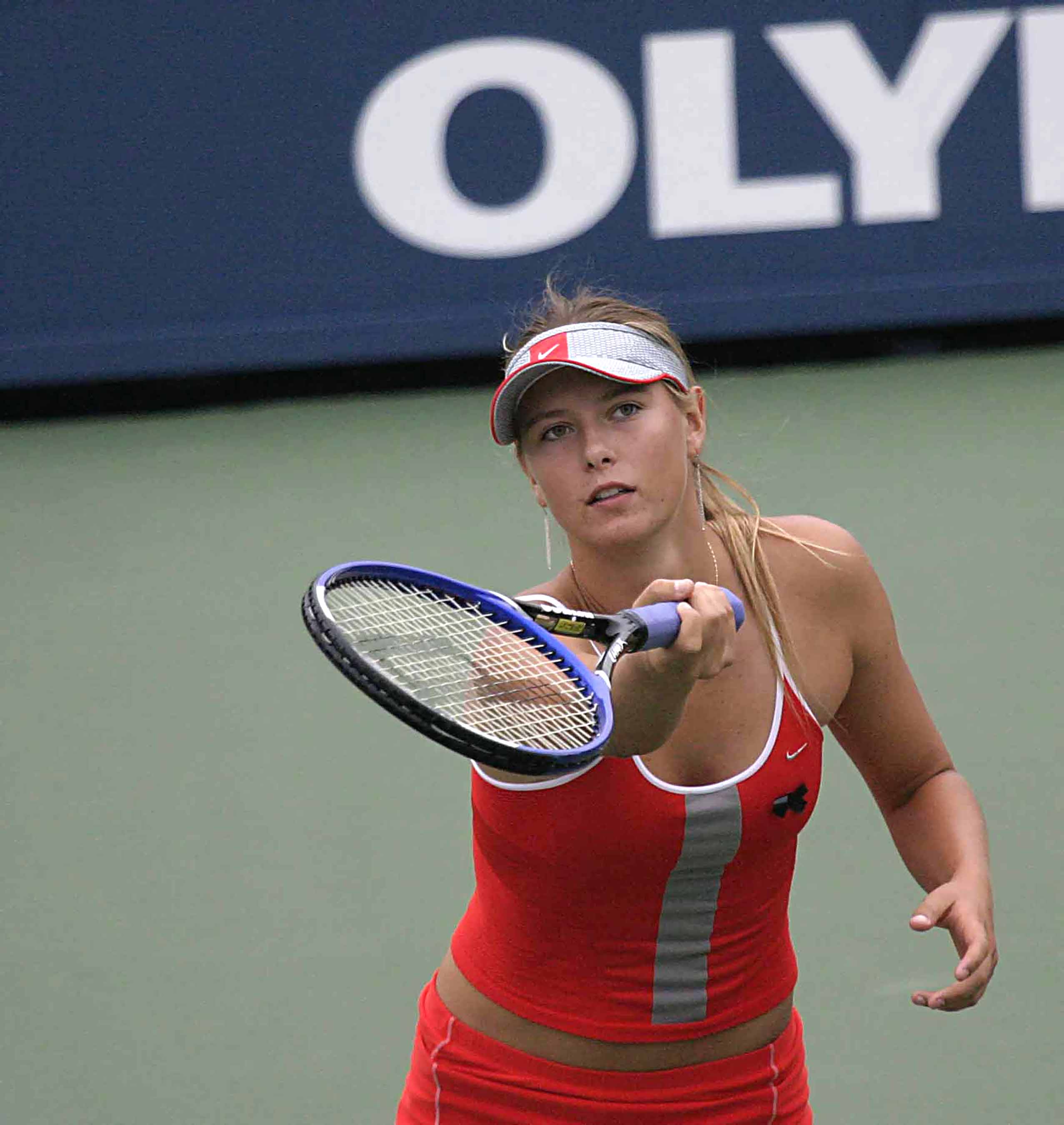 M. Sharapova