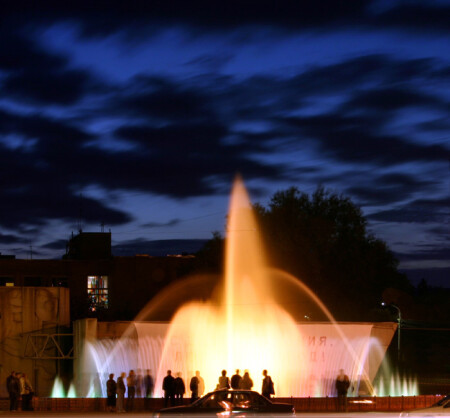 Ночная жизнь фонтана