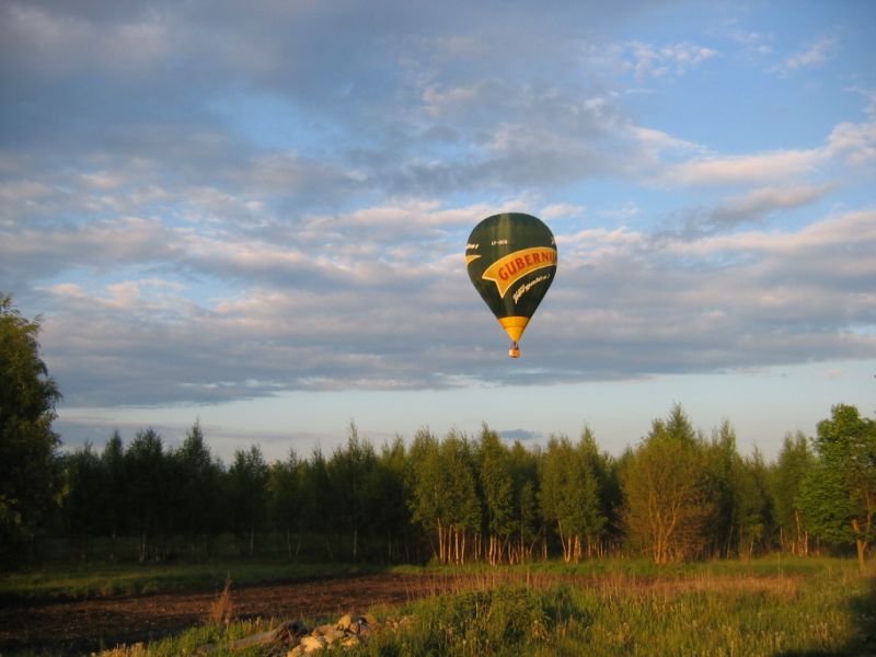 Airborne 1...