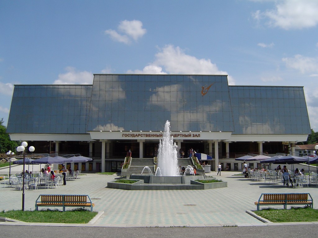 Там где царит веселье и смех ...