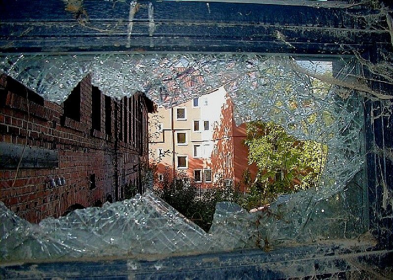 Новые взгляды сквозь старые щели