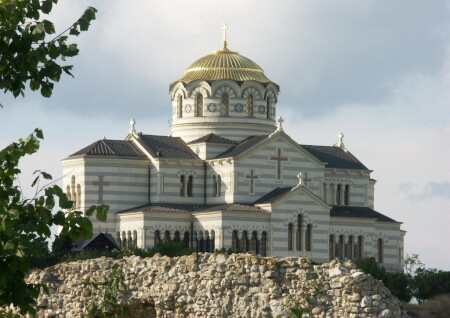 Храм