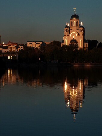 Храм на крови.