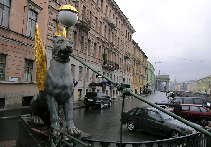 Геометрия Петербурга. Прямые и дуги.