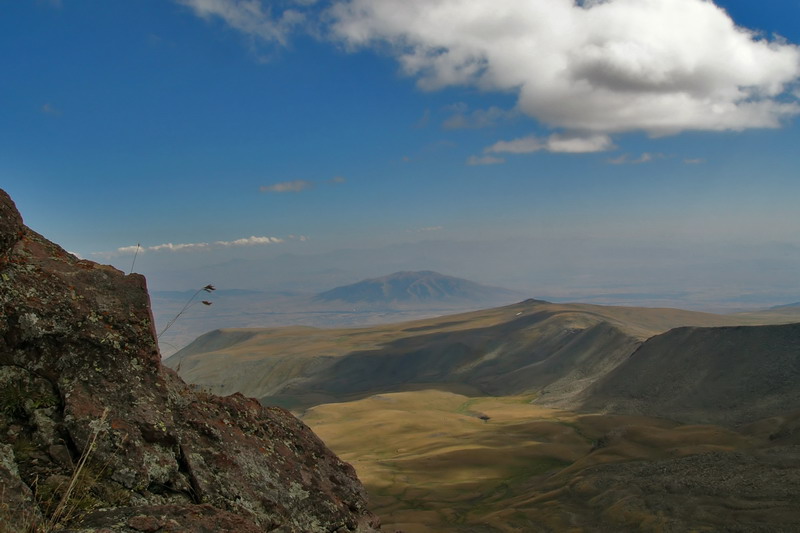 Полдень на горе Арагац