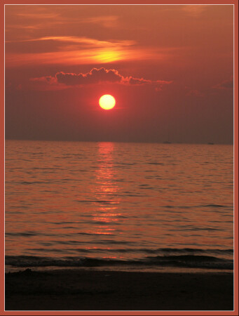 БАГРОВЫЙ ЗАКАТ