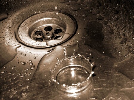 Отверстия..