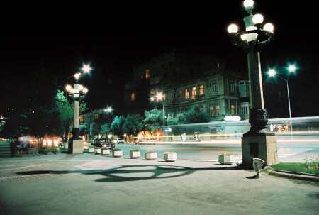 Ночной Баку