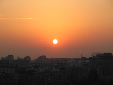 Восход над городом