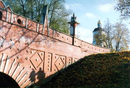 Тени