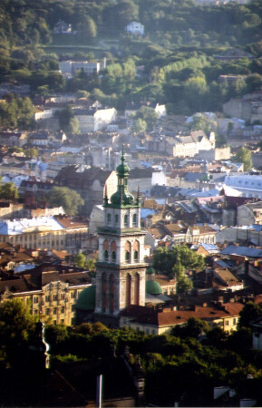 Город