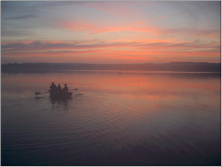 На рыбалку...