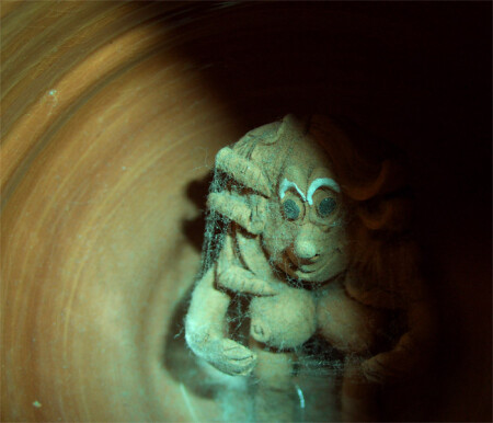 В темнице сырой...