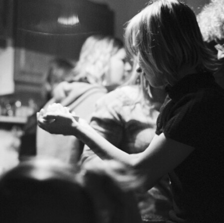 среди суеты...