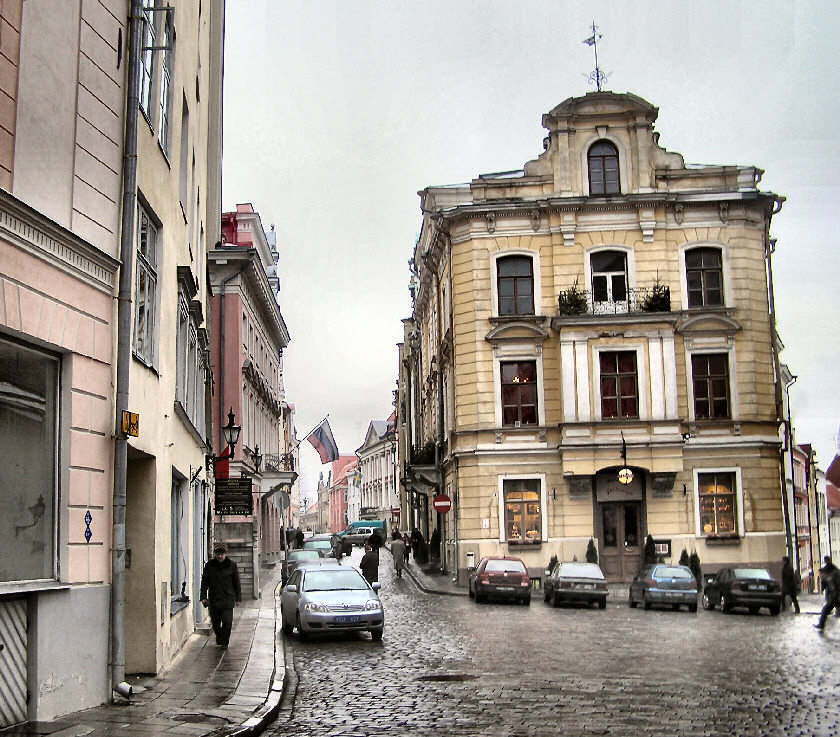 сластена