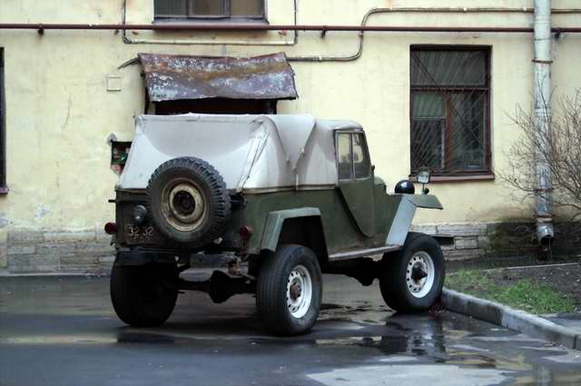 жил был джип (в цвете)