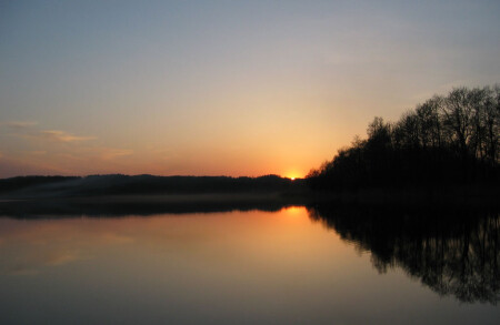 Закат в теплых тонах