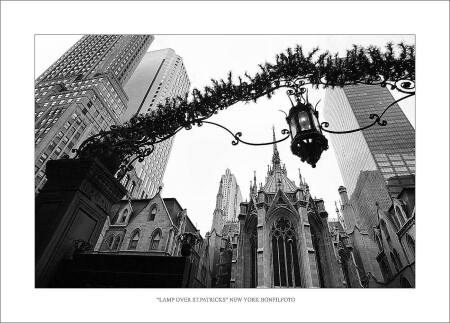 "CHRISTMAS LAMP"NEW YORK