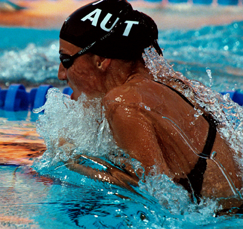 AUT