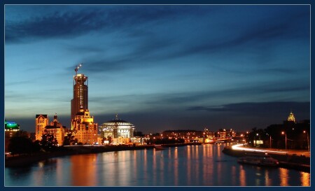 Москва вечером