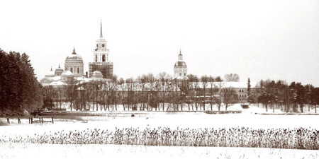 Нилова Пустынь