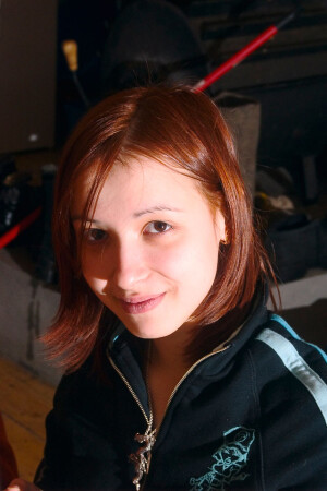 швабра (на фоне)