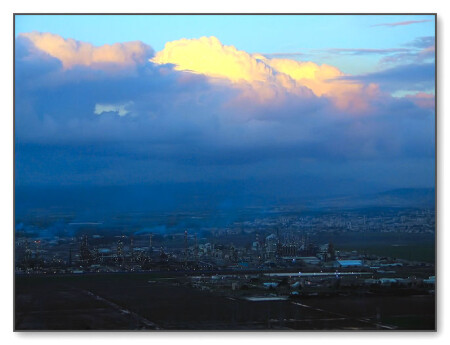 Последний луч уходящего дня...