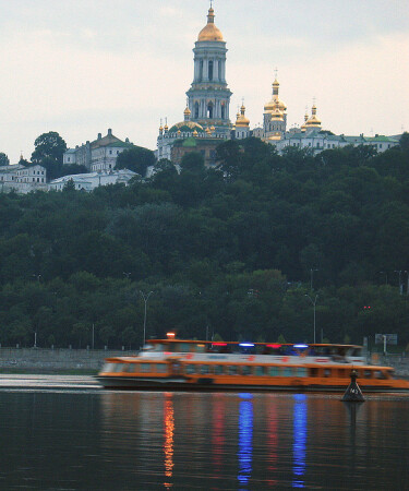 Вечерняя прогулка
