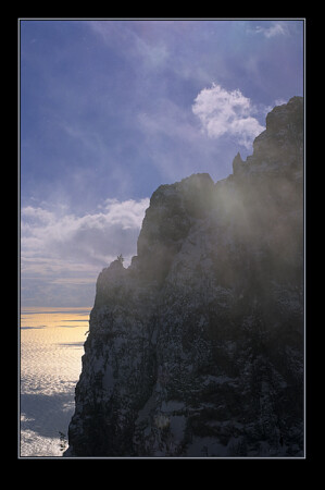 И ветер иногда возвращается туда где уже побывал.