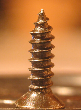 9,5 мм (...в высоту)