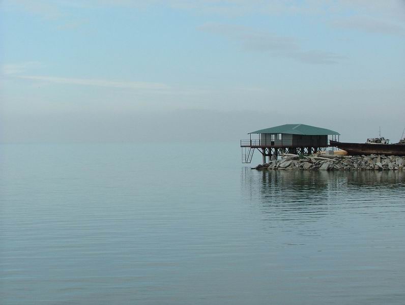 Небо, море и домик