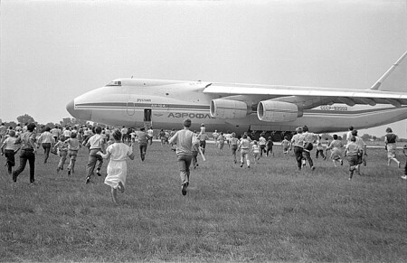 В едином порыве