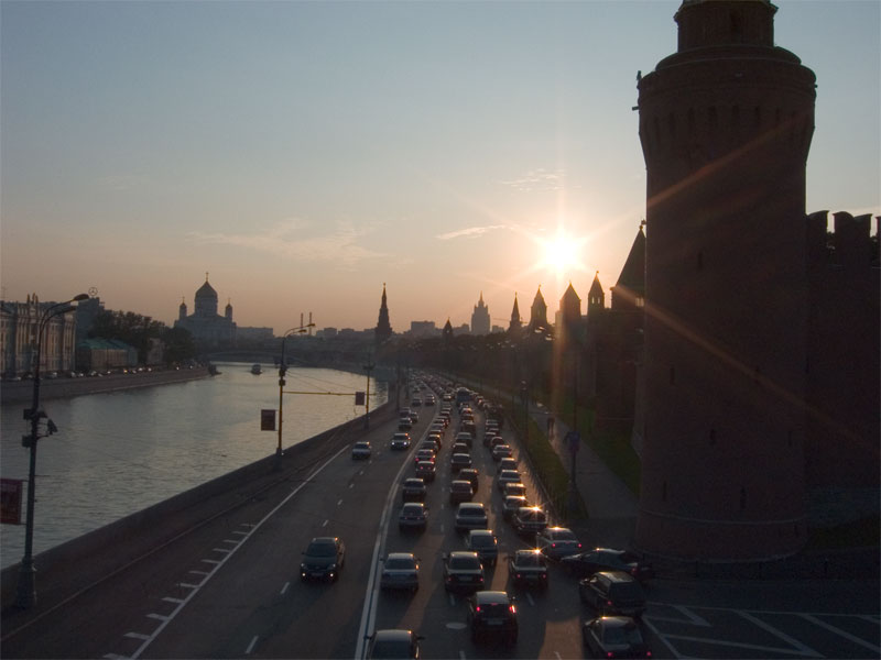 закат над Кремлевской набережной