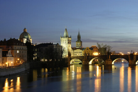 Карлов мост